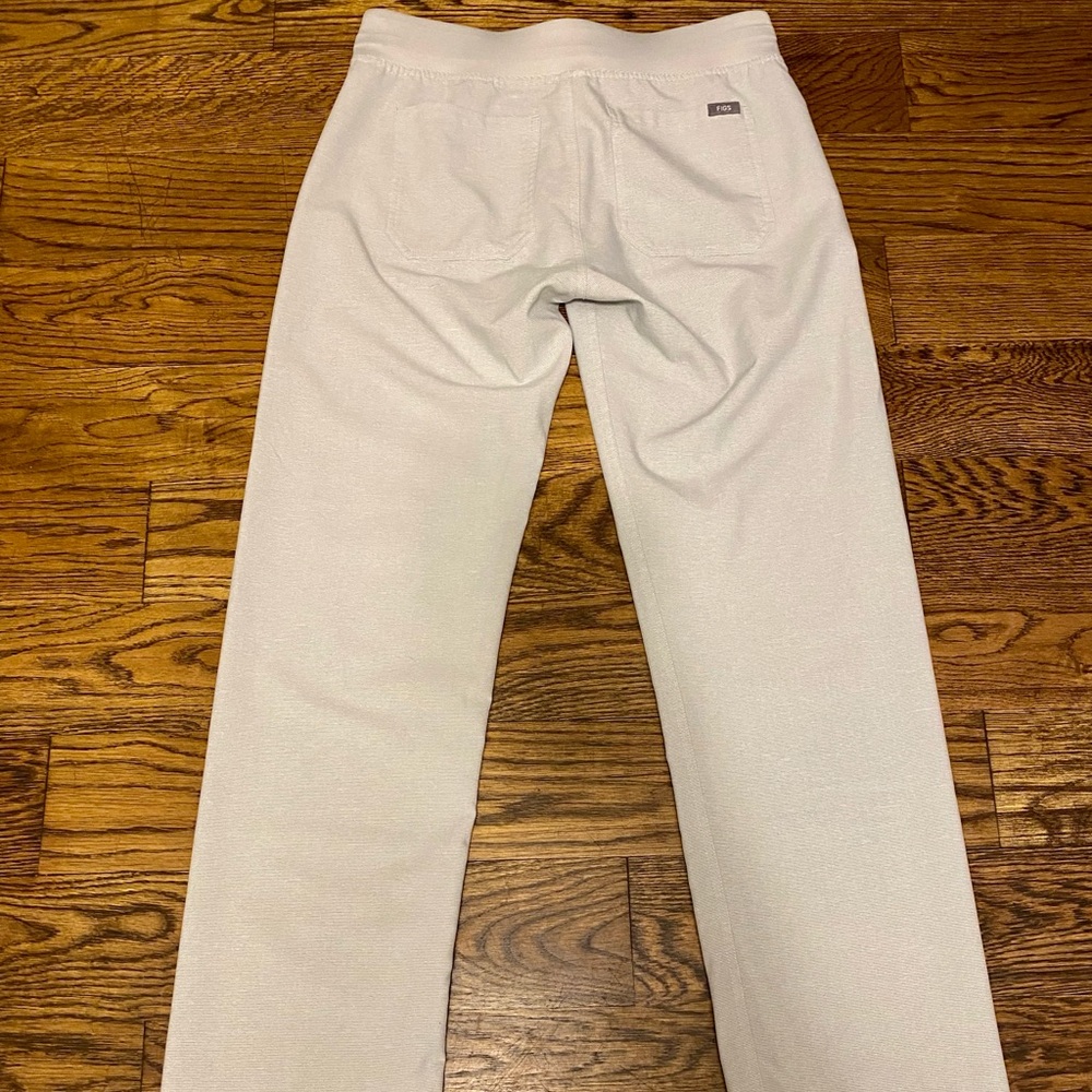 Figs Livingston Bottoms Space Grey
